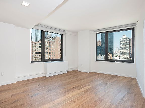 3rd image of 411 35th St #10W2