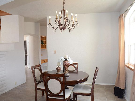 5th image of 7831 Quintana Dr NE