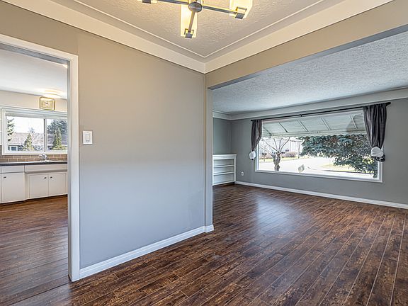 4th image of 7902 83rd Ave NW