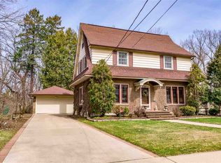 946 E Commercial St, Appleton, WI 54911