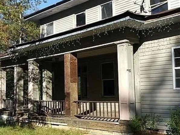 114 Adams St, Sparta, GA 31087