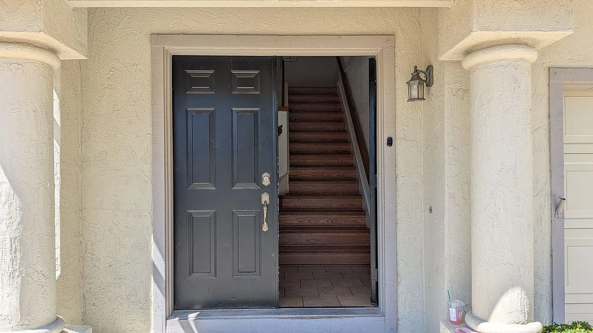 3 bed, 2.5 bath, 1446 sqft, $2,900 — Photo 1