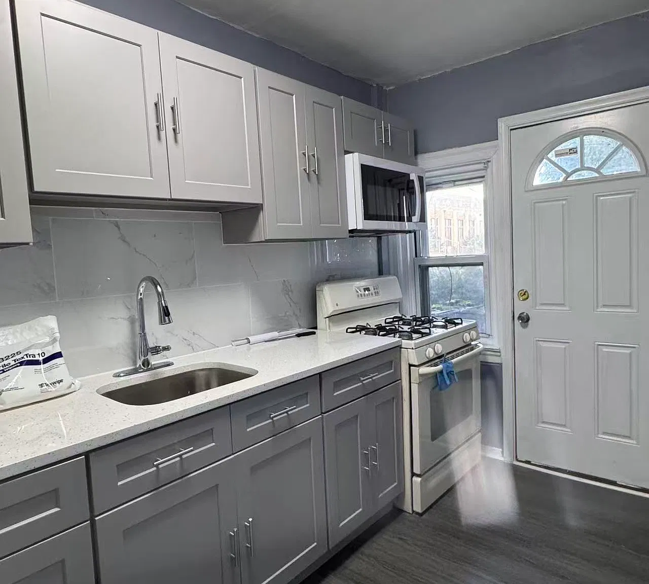 3 bed, 1150 sqft, $1,480 — Photo 2