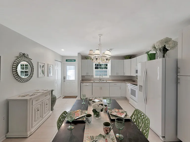 900 Jasmine Ln #103B — Photo 8