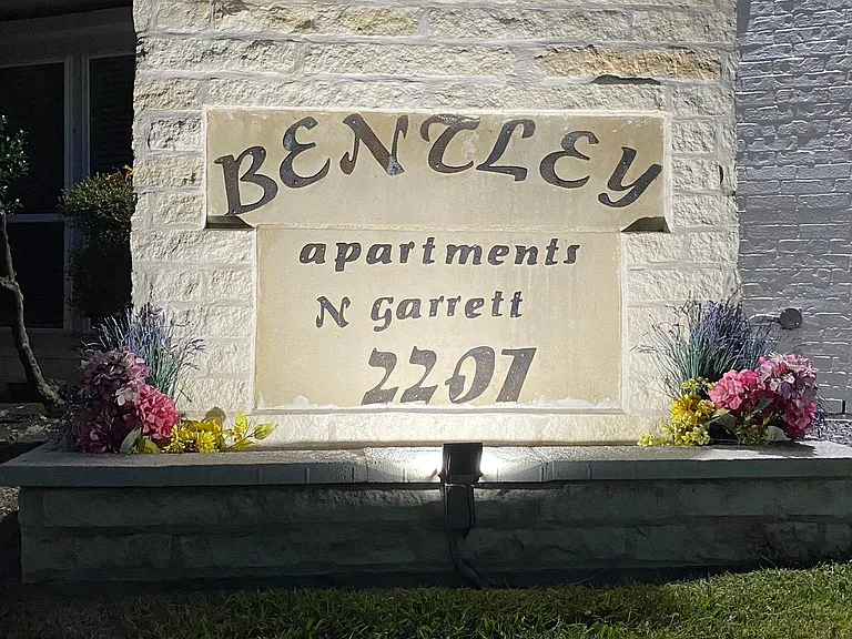 2201 N Garrett Ave #101 — Photo 10
