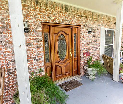 2nd image of 319 Casa Tejas Ln