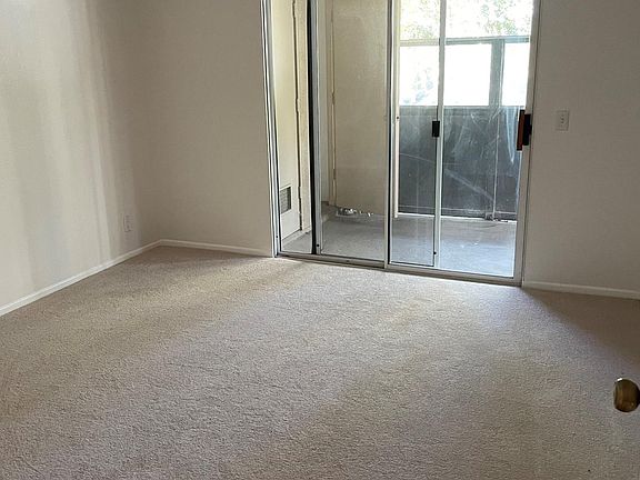 5th image of 2800 Keller Dr APT 31