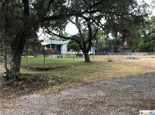 116 Foot Hill Dr, Canyon Lake, TX 78133