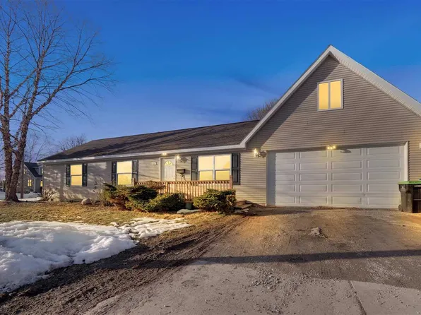 521 Jennings Ave, Petoskey, MI 49770