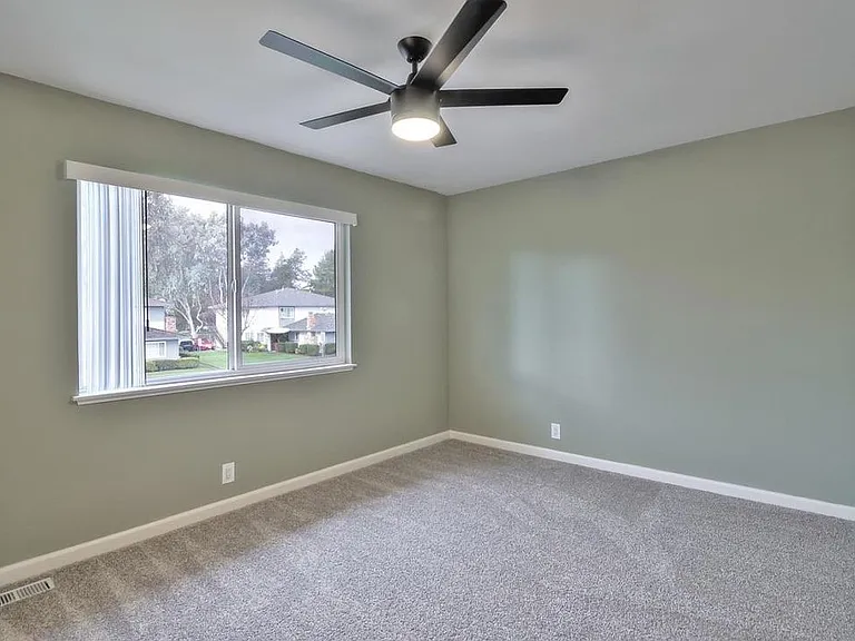 5518 Judith St #3 — Photo 10