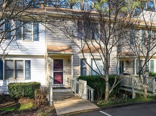 6504 Thetford Ct, Raleigh, NC 27615