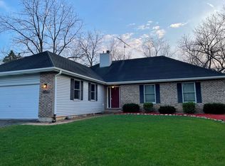 7421 Coventry Dr S, Spring Grove, IL 60081