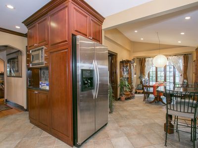 25127 Van Zandt Ave, Little Neck, NY, 11362