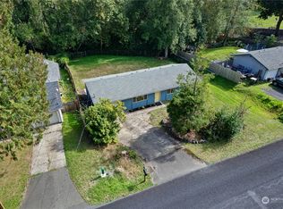 7522 Lakeside St SW, Olympia, WA 98512