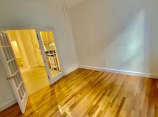 320 E 81st St #A4, New York, NY 10028