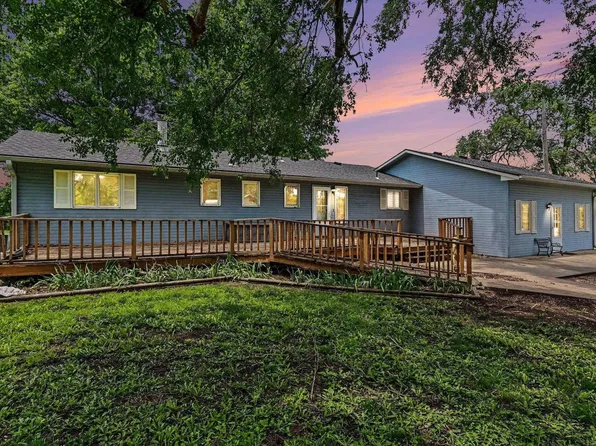 312 K 4 Hwy, Meriden, KS 66512