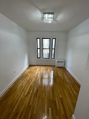 1st image of 535 W 162nd St APT 33