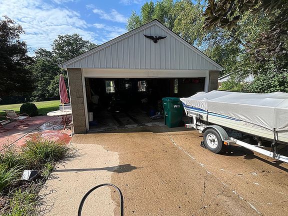 2 stall garage