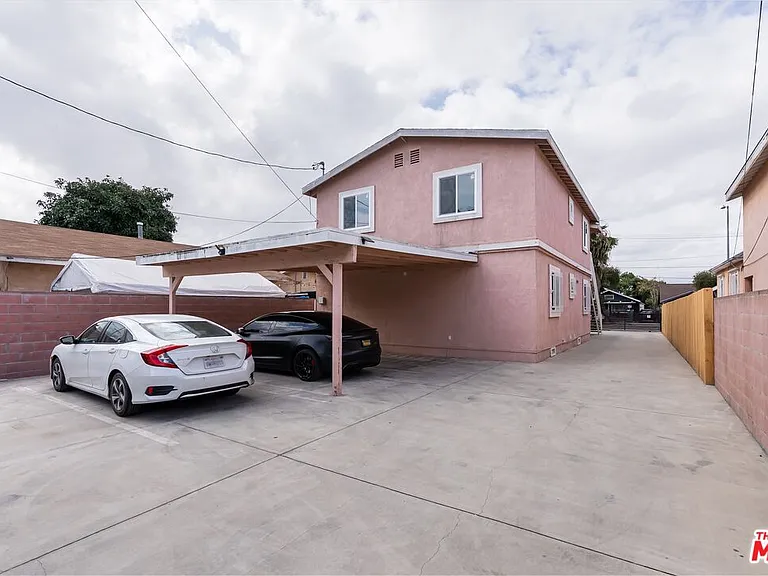 145 E Gage Ave — Photo 14