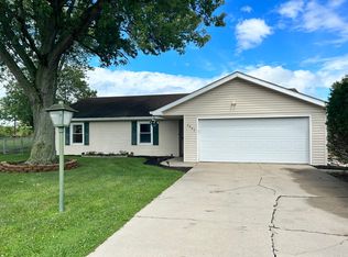 2907 Randal Ct, Columbus, IN 47203