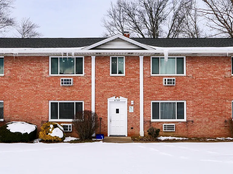 4709 Fishcreek Rd #2 — Photo 3