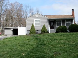 119 Hills Ave, Johnson City, TN 37601