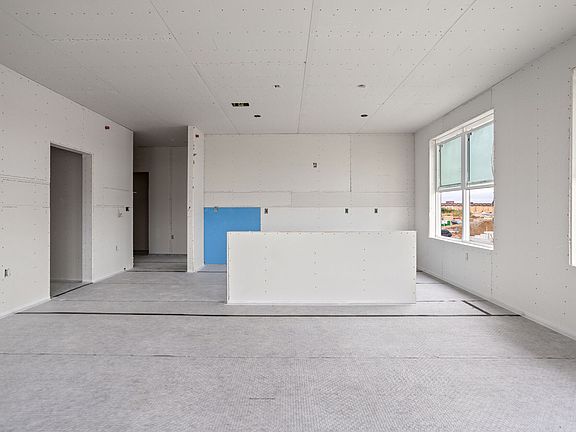 5th image of 25 NW Tudor Rd #6316