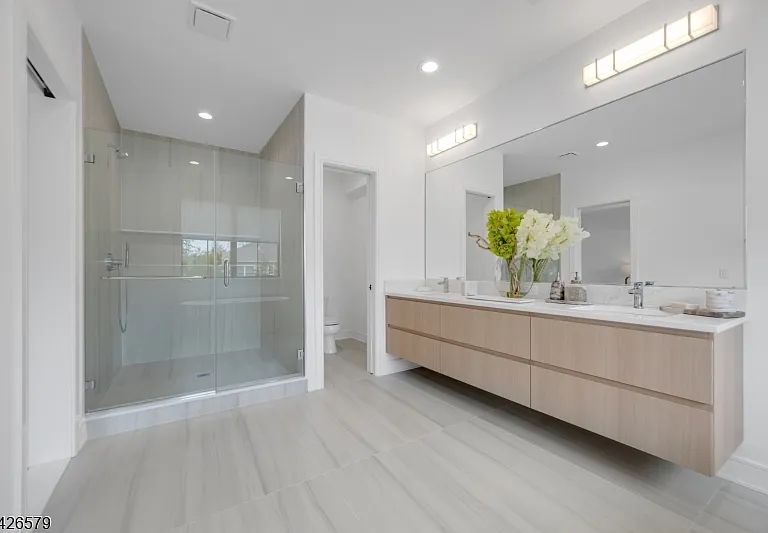 27 Feldman Ct — Photo 24