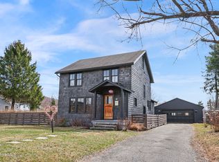 52 Reed St, Great Barrington, MA 01230