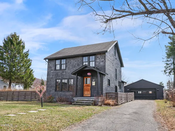 52 Reed St, Great Barrington, MA 01230