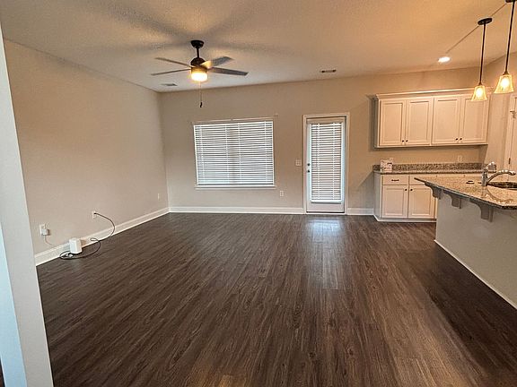 5th image of 238 Marron Way