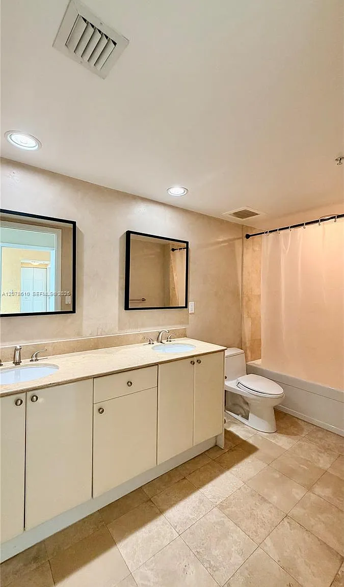 2 bed, 1052 sqft, $2,800 — Photo 4