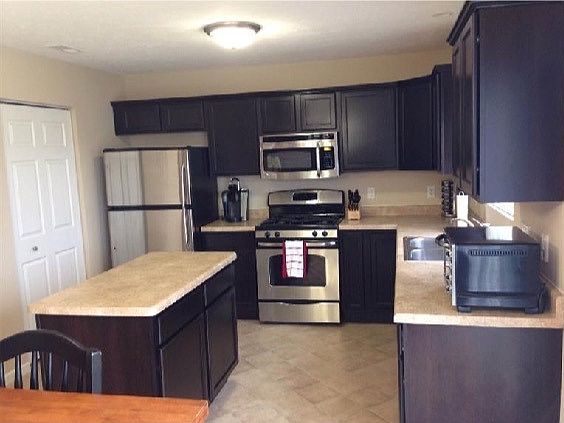 3rd image of 13476 Golden Grove Ave