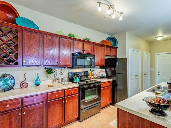 5th image of 14901 Beauty Berry Ln