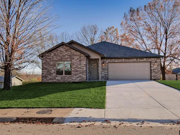 697 Western Hills Loop, Mountain Home, AR 72653