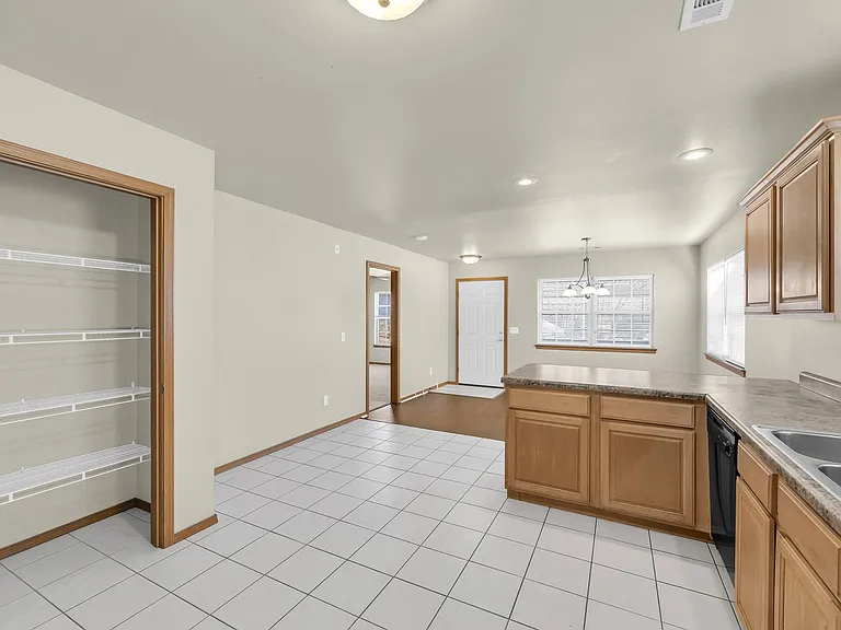 2970 W Old Farmington Rd — Photo 9