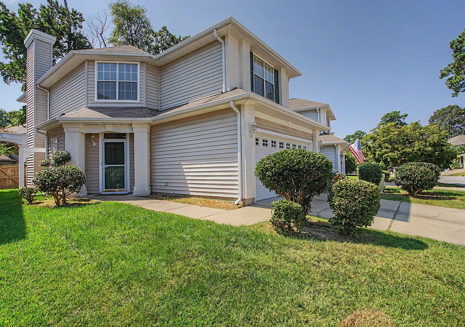 Beautiful Kiln Creek Home with Fresh Updates — Photo 1