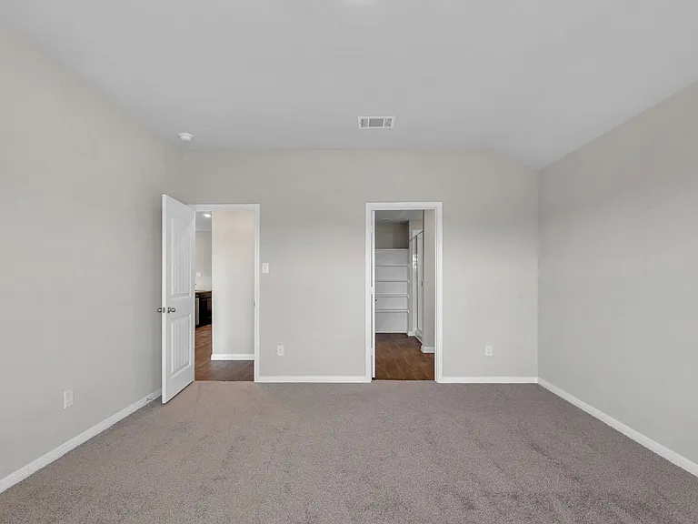 585 Apache Plum Dr — Photo 28