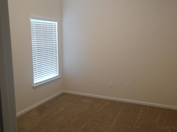5th image of 11311 Estancia Villa Cir