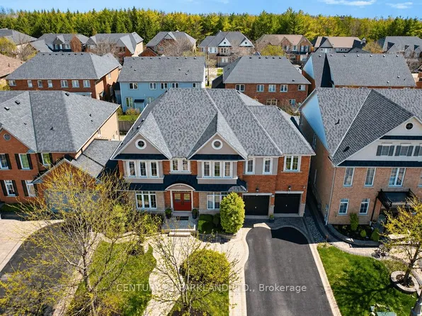 2020 Solar Pl, Oshawa, ON L1L 0A4