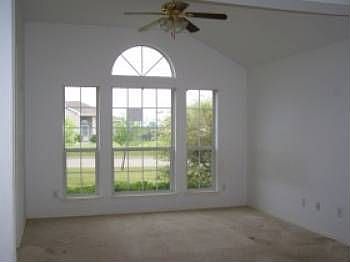 5th image of 308 Wooded Way