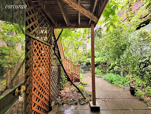 Rented by Corcoran | media 114