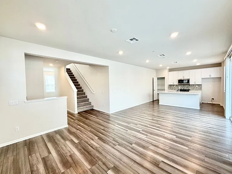40617 Birchfield Dr — Photo 7