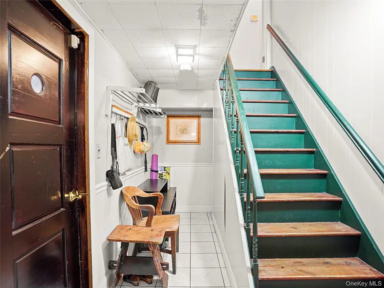 1035 Shore Acres Dr — Photo 17