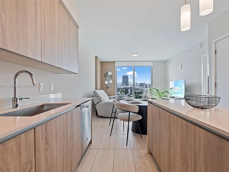 3900 Biscayne Blvd #S-708 — Photo 3