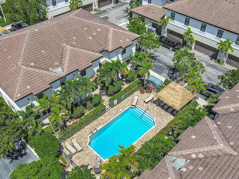 861 S Ocean Blvd — Photo 44