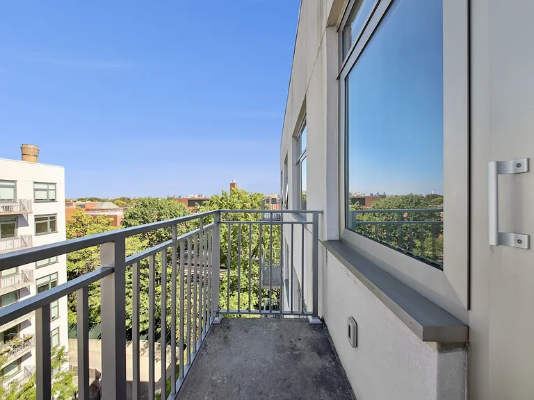 1277 E 14th St #702A — Photo 5