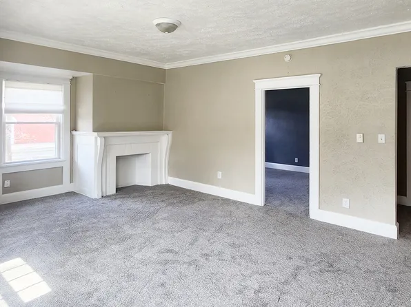 542 W 6th St #3, Erie, PA 16507