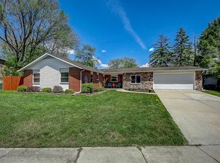 19535 S Crabapple Ln, Mokena, IL 60448