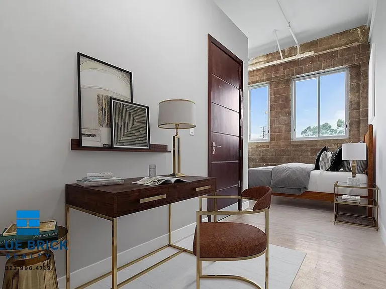 3751 S Hill St #233 — Photo 5